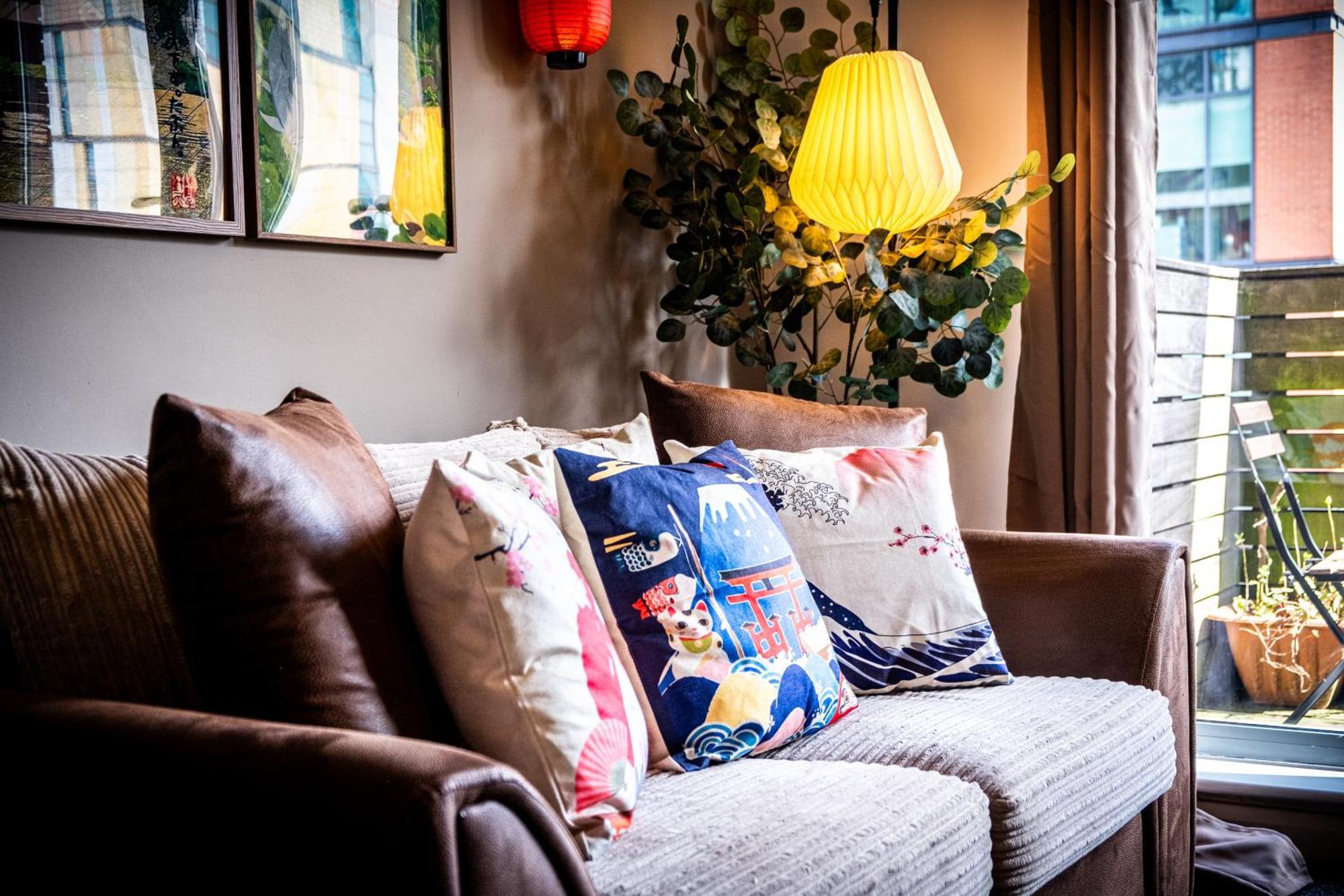 Anime Suite - Central And Free Parking With Netflix Birmingham Exterior photo