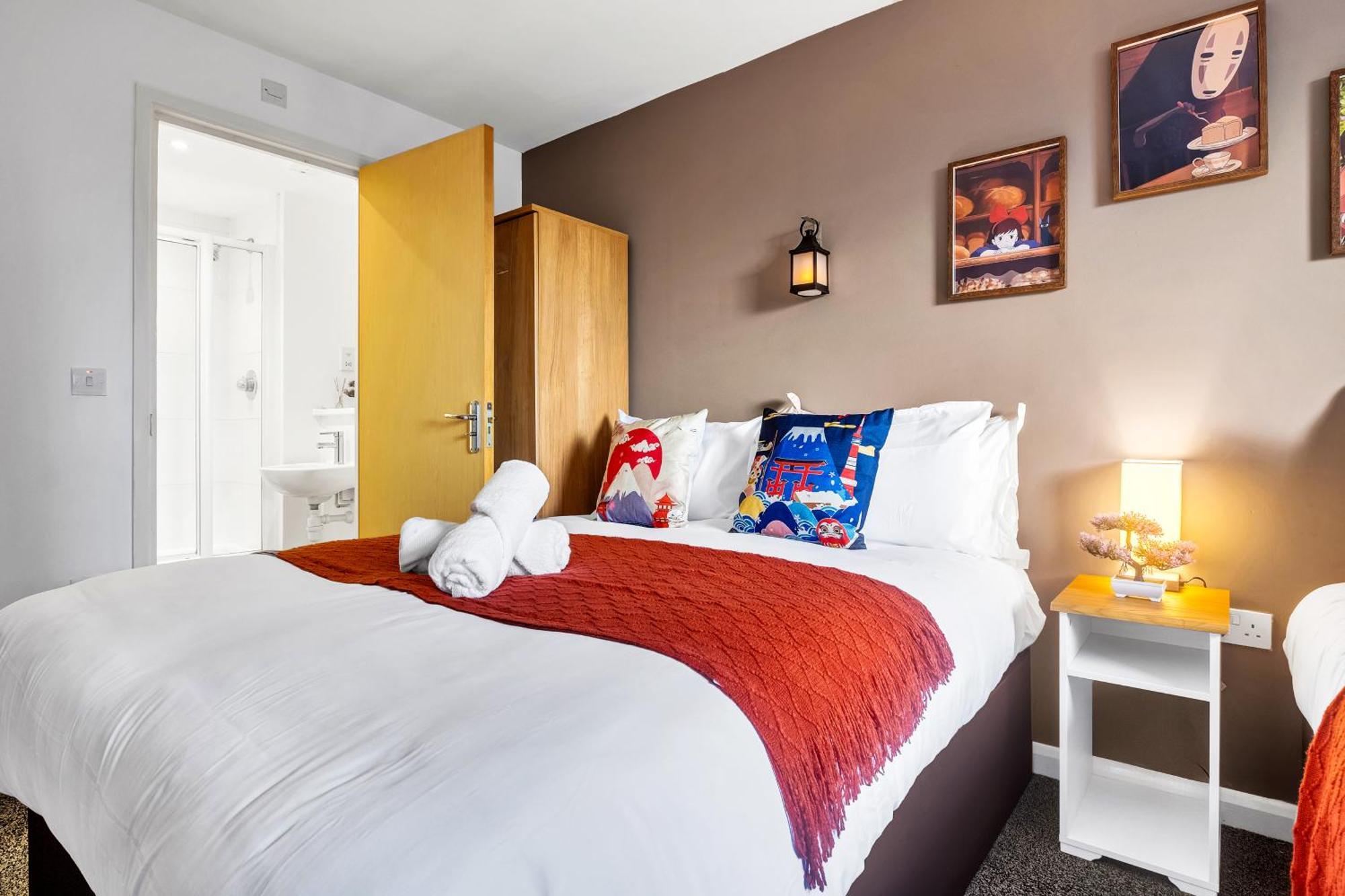 Anime Suite - Central And Free Parking With Netflix Birmingham Exterior photo