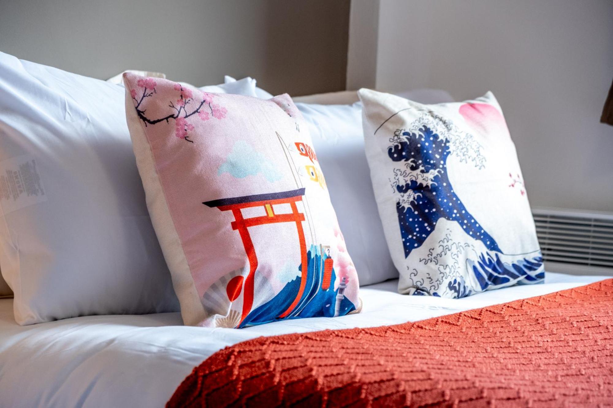 Anime Suite - Central And Free Parking With Netflix Birmingham Exterior photo