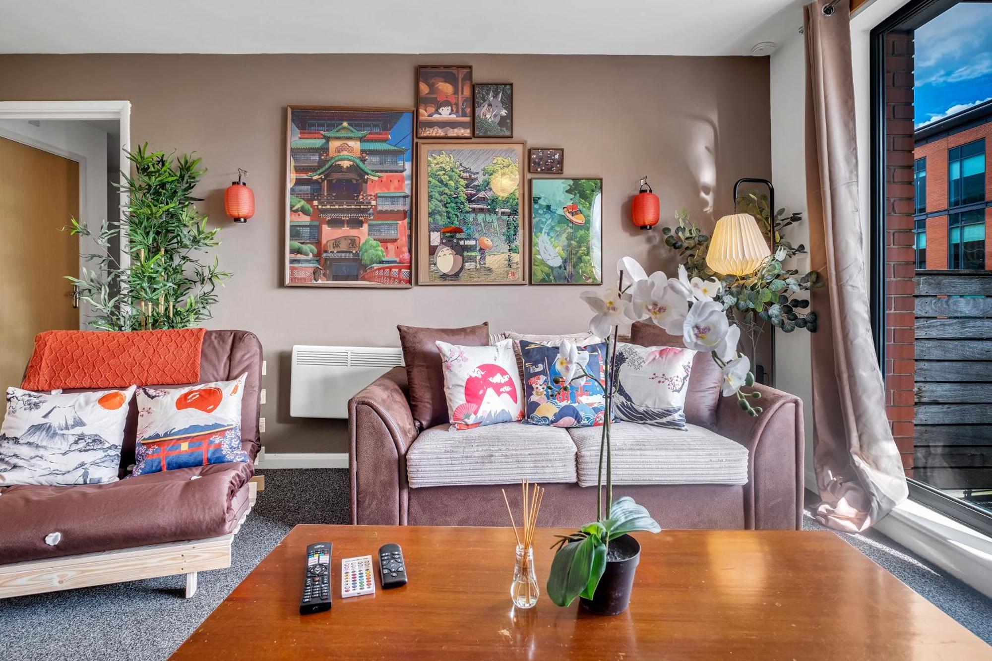Anime Suite - Central And Free Parking With Netflix Birmingham Exterior photo